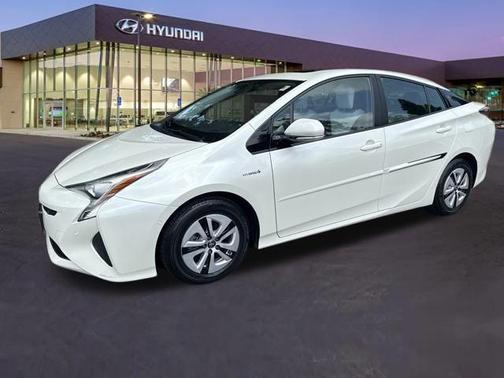 2017 Toyota Prius Four