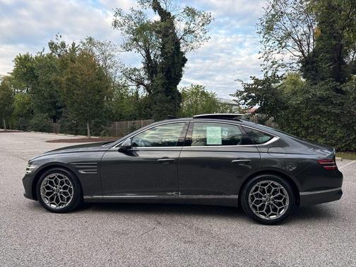 2023 Genesis G80 2.5T