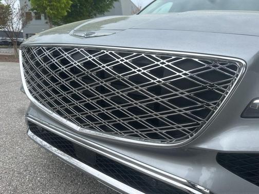 2025 Genesis GV80 2.5T