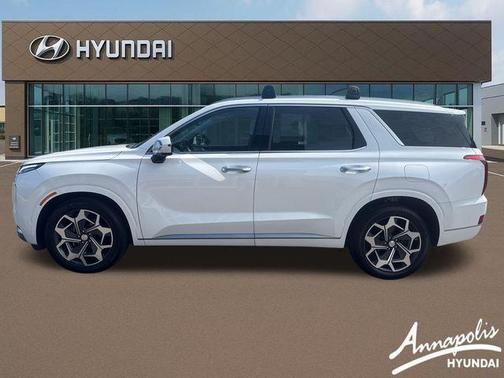 White 2022 Hyundai PALISADE Calligraphy