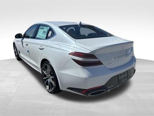 2025 Genesis G70 2.5T