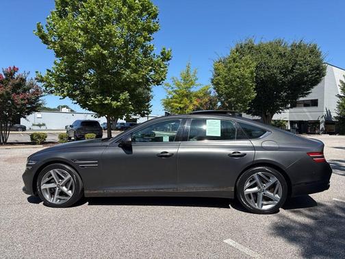 2023 Genesis G80 2.5T