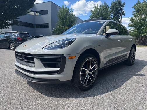 2024 Porsche Macan S
