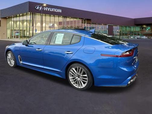 2018 Kia Stinger Base