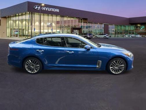 2018 Kia Stinger Base