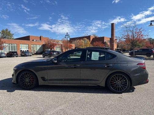 2022 Genesis G70 3.3T