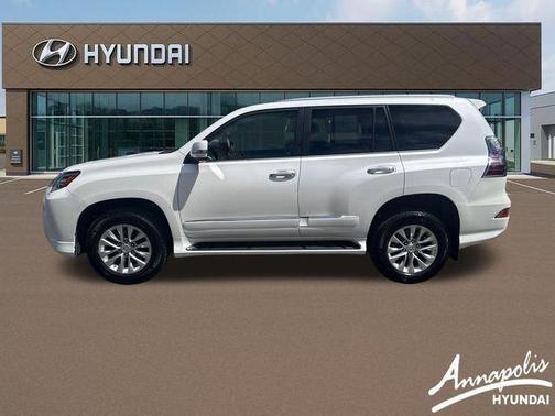 Starfire Pearl 2017 Lexus GX 460 Base