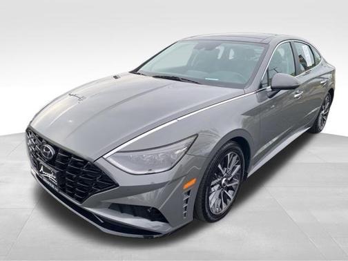 2022 Hyundai SONATA Limited