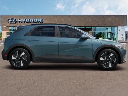 2025 Hyundai IONIQ 5 SEL