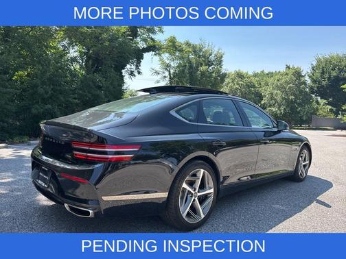 2023 Genesis G80 2.5T