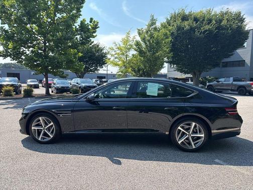 2023 Genesis G80 2.5T
