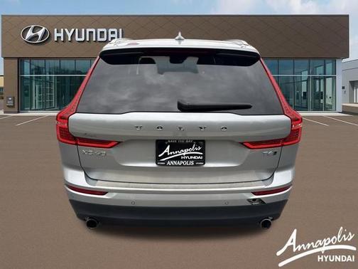 2018 Volvo XC60 T6 Momentum