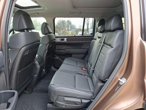 2025 Hyundai SANTA FE HEV Limited