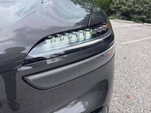 2026 Genesis GV70 3.5T Sport Advanced