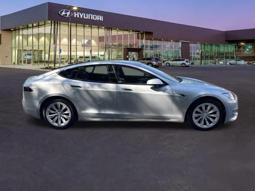 2018 Tesla Model S 75D