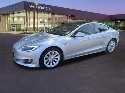 2018 Tesla Model S 75D