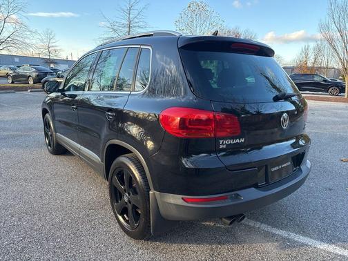 2016 Volkswagen Tiguan SE
