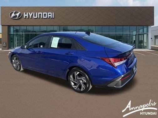 2025 Hyundai ELANTRA SEL Sport