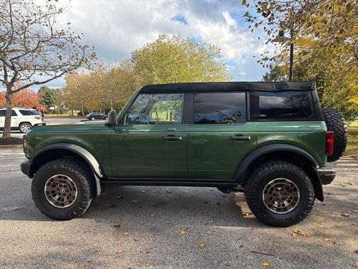 2023 Ford Bronco Black Diamond