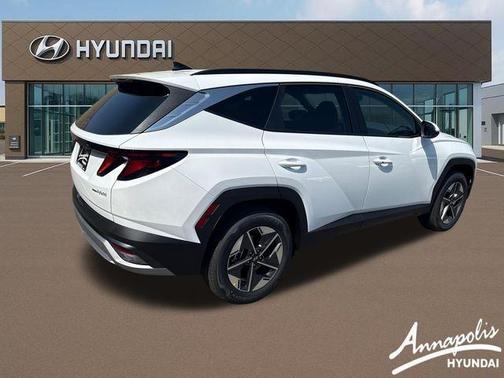 White Pearl 2026 Hyundai TUCSON Hybrid SEL