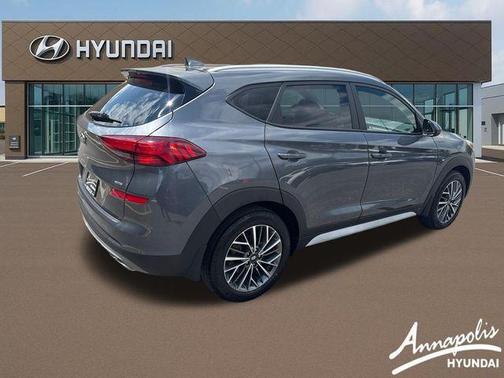 Gray 2019 Hyundai TUCSON SEL