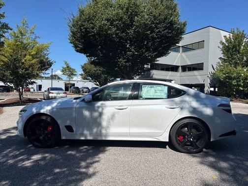 2026 Genesis G70 3.3T Sport Prestige