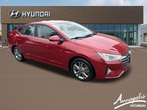 2020 Hyundai ELANTRA SE