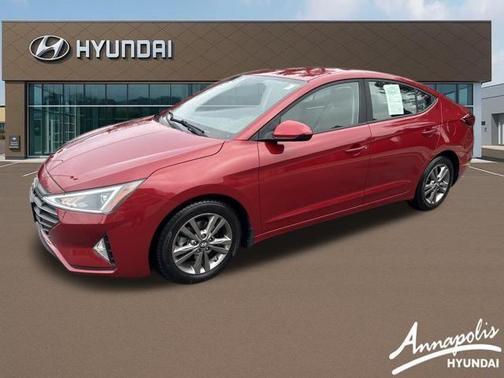 2020 Hyundai ELANTRA SE