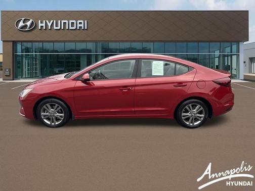 2020 Hyundai ELANTRA SE