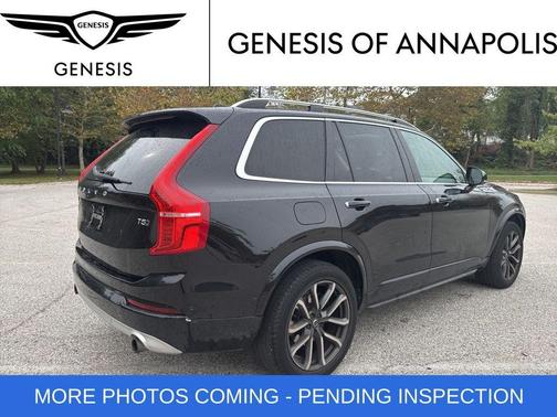 2018 Volvo XC90 T5 Momentum