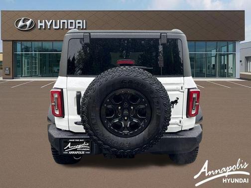 Oxford White 2023 Ford Bronco Wildtrak