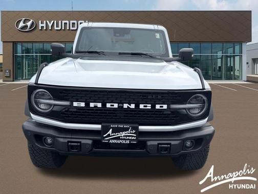 Oxford White 2023 Ford Bronco Wildtrak