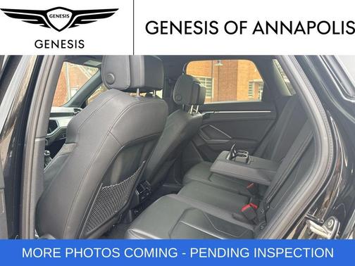 2022 Audi Q3 45 S line Premium