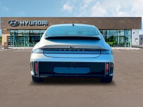 2025 Hyundai IONIQ 6 SEL