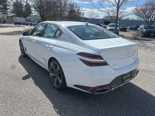 2024 Genesis G70 3.3T Sport Advanced
