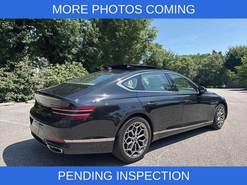 2023 Genesis G80 2.5T
