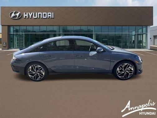 2025 Hyundai IONIQ 6 Limited