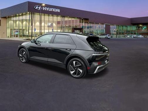 2025 Hyundai IONIQ 5 SEL