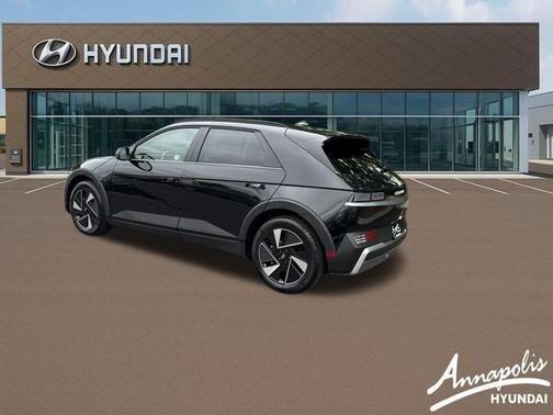 2025 Hyundai IONIQ 5 SEL