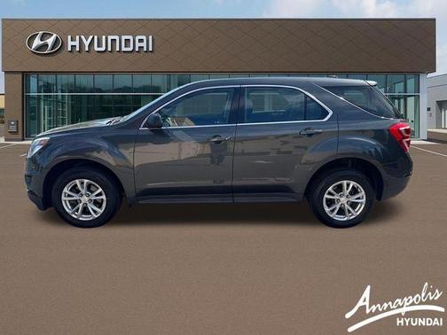 Gray Metallic 2017 Chevrolet Equinox LS