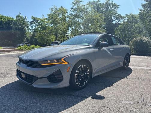 2022 Kia K5 GT-Line