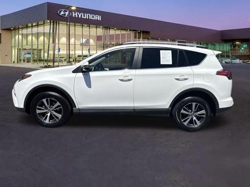 2018 Toyota RAV4 Adventure