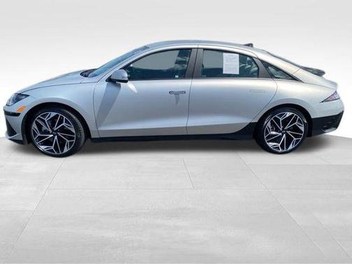 2023 Hyundai IONIQ 6 SEL