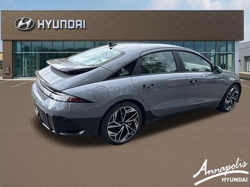 2025 Hyundai IONIQ 6 SEL