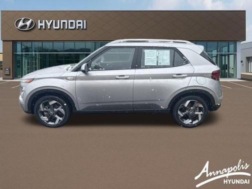 2023 Hyundai VENUE SEL