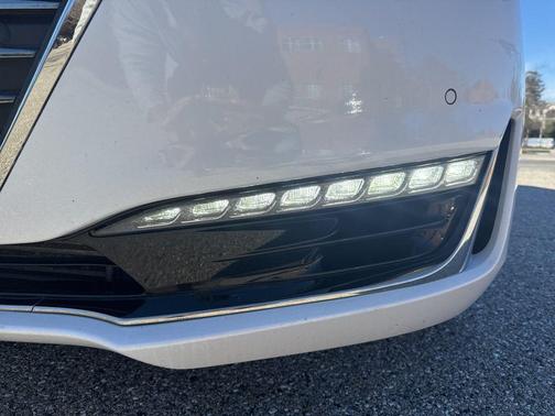 2018 Genesis G90 3.3T Premium