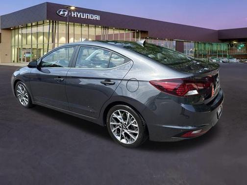 2020 Hyundai ELANTRA Limited