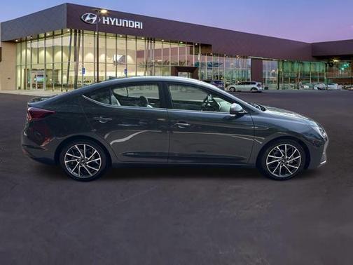 2020 Hyundai ELANTRA Limited