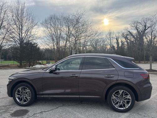 2023 Genesis GV70 2.5T