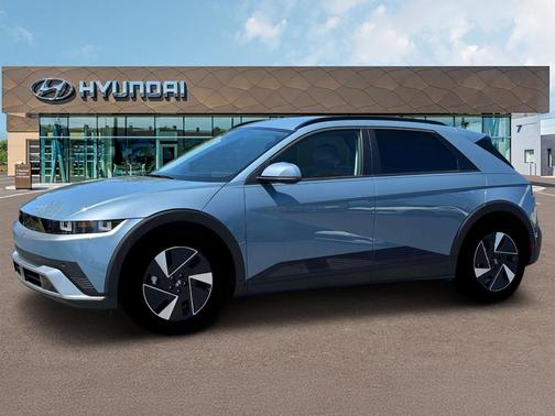 2025 Hyundai IONIQ 5 SEL